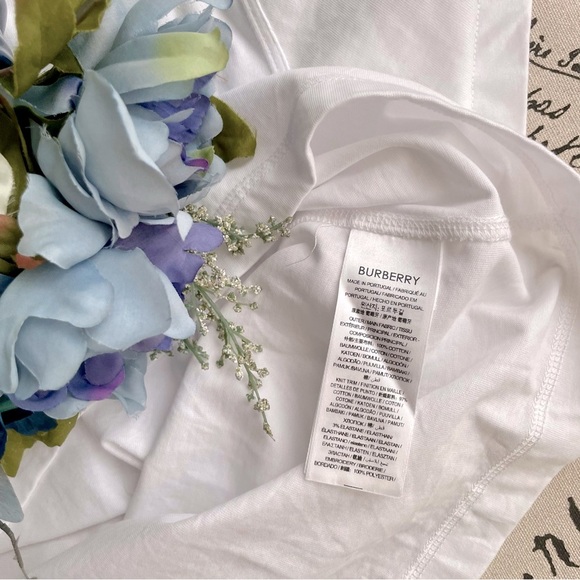 Burberry Women's White Check Trim Cotton Boxy Tee T-Shirt, Size XL - Picture 12 of 15